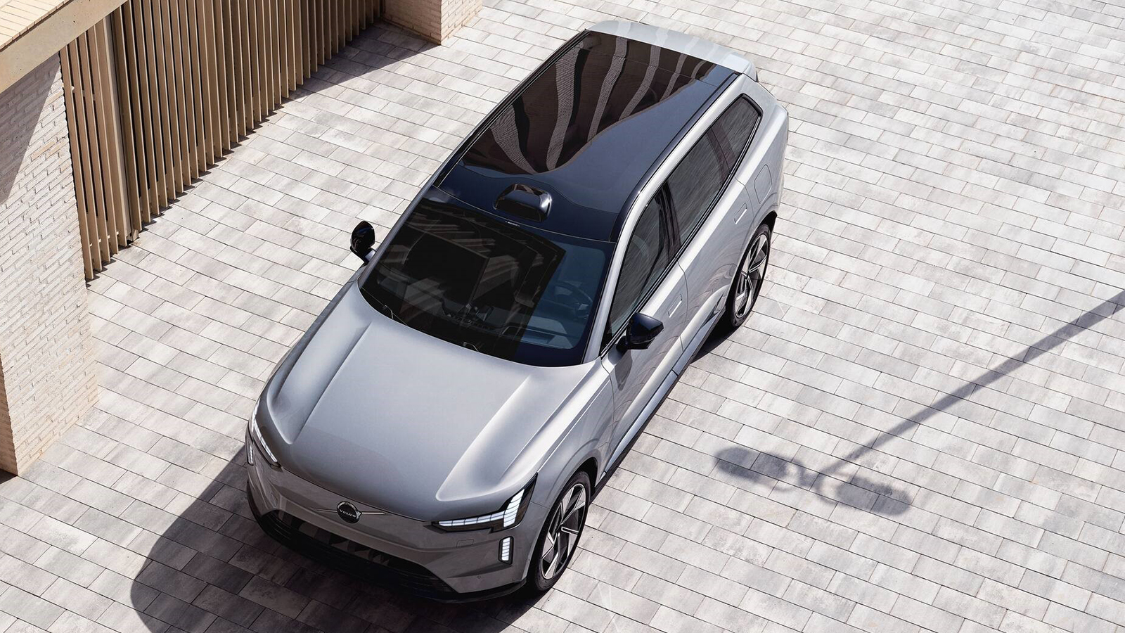 Αποκαλυπτήρια για το αναβαθμισμένο Volvo EX90